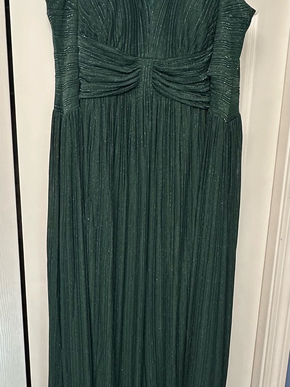 Ever Pretty Emerald Green Shimmer Pleated Maxi Dress